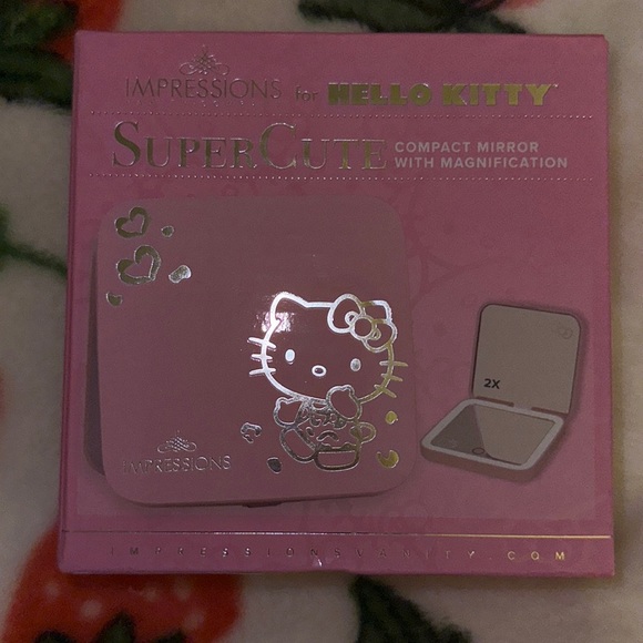 Other - Hello Kitty Mirror